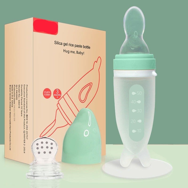 Feeding Baby Bitz Spoon Bottle - BITZ